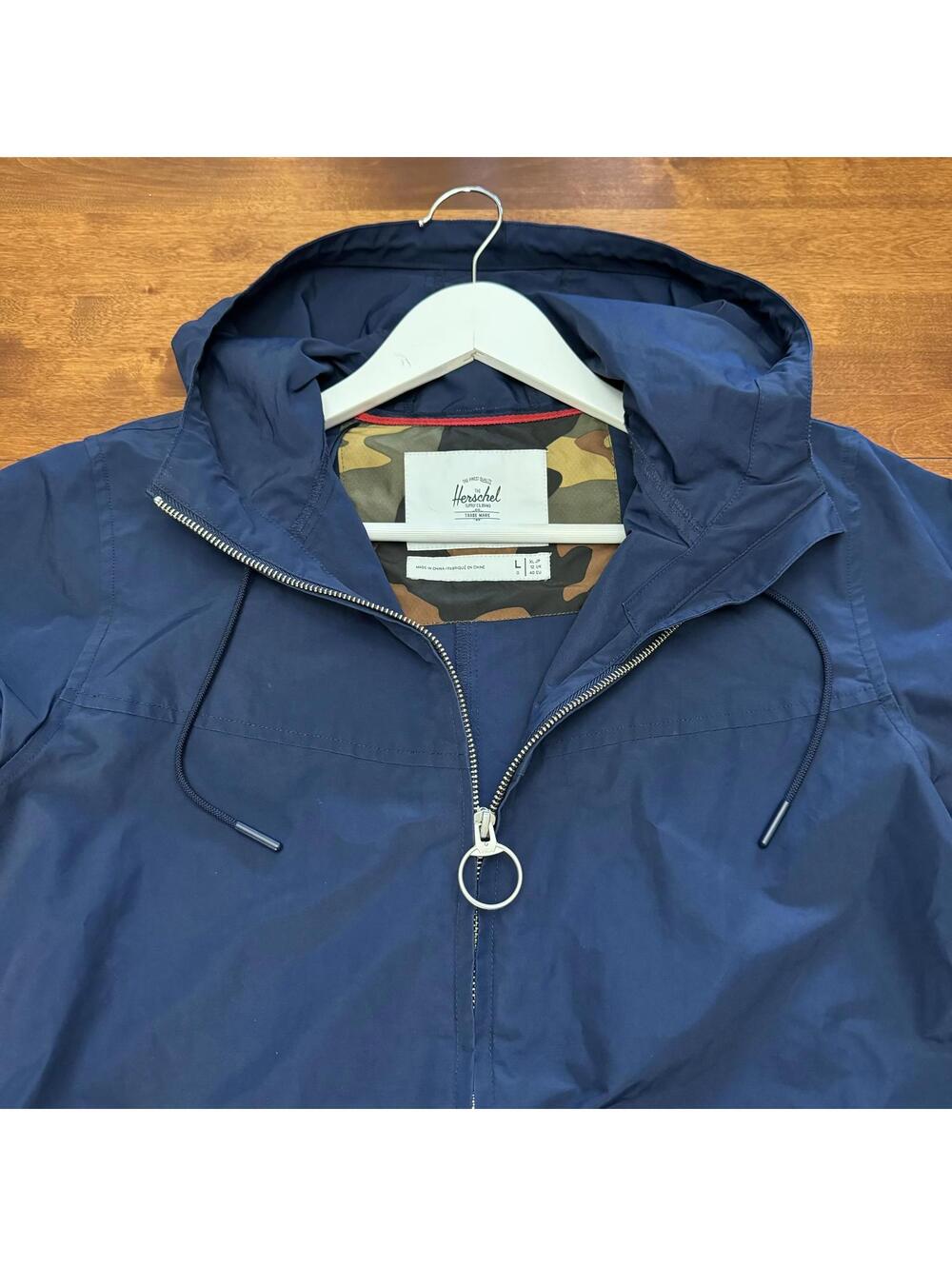 HERSCHEL ZIP FRONT LIGHT WEIGHT WINDBREAKER JACKET, NAVY LARGE